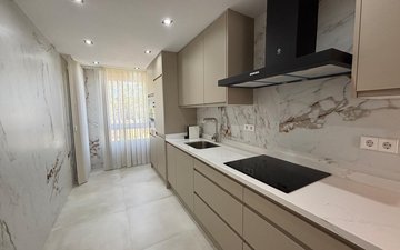 Property slide 14