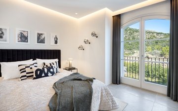 Property slide 19