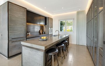 Property slide 48