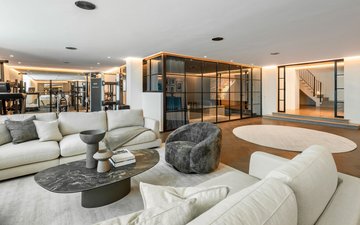 Property slide 18