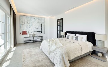 Property slide 31