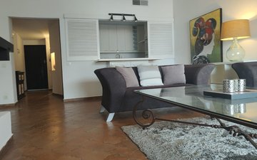 Property slide 8