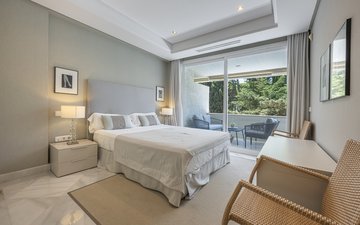 Property slide 24
