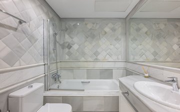Property slide 22