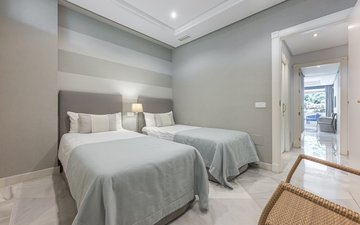 Property slide 21