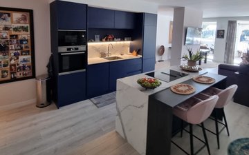 Property slide 10