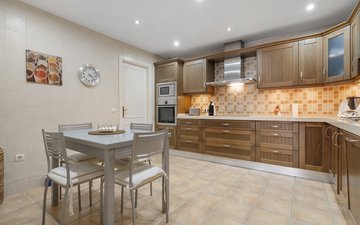 Property slide 9