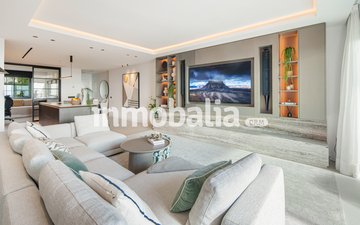 Property slide 17