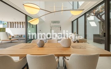 Property slide 14