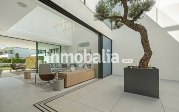 Property slide 17