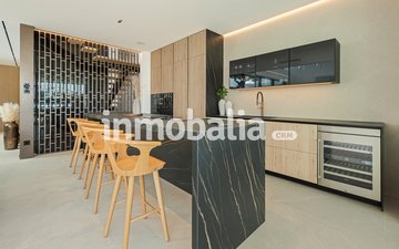 Property slide 10