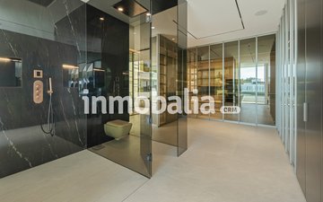 Property slide 39