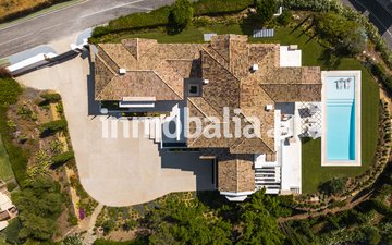 Property slide 40
