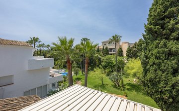 Property slide 24