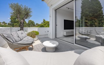 Property slide 28