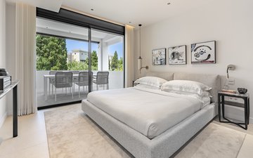 Property slide 50