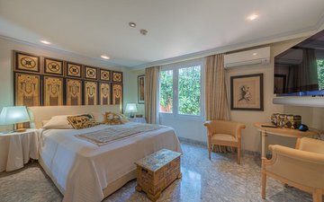 Property slide 22