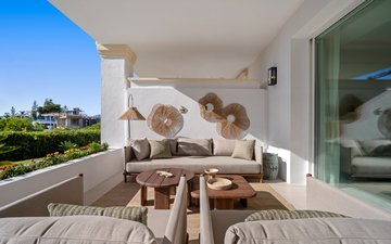 Property slide 25