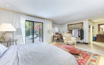 Property slide 24