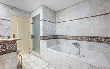 Property slide 21