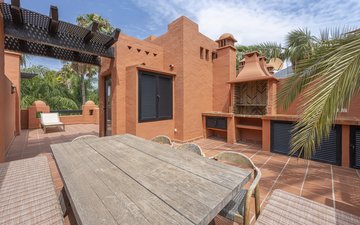 Property slide 43