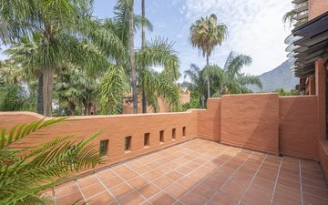 Property slide 30