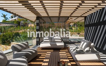 Property slide 17