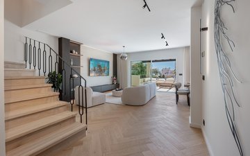Property slide 4