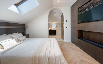 Property slide 16