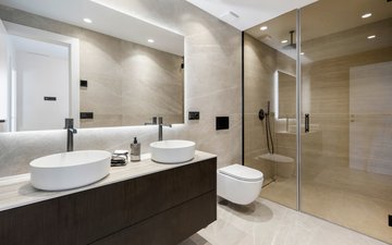 Property slide 32