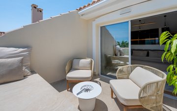 Property slide 17