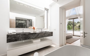 Property slide 25