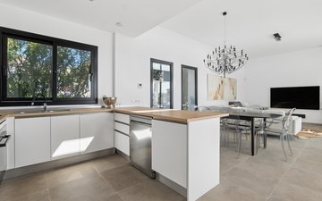 Property slide 7