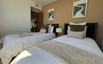 Property slide 32