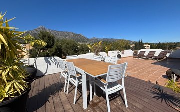 Property slide 18