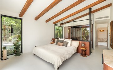 Property slide 10