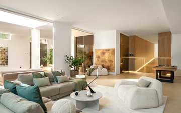 Property slide 25