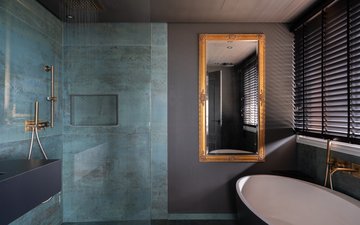 Property slide 10