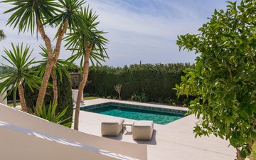 Property slide 50