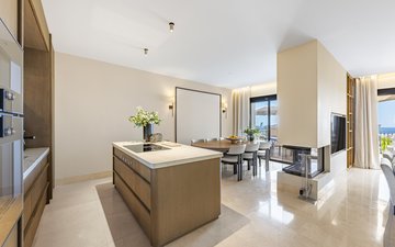 Property slide 22