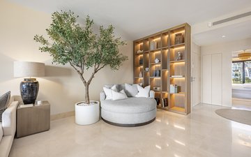 Property slide 10