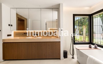 Property slide 15