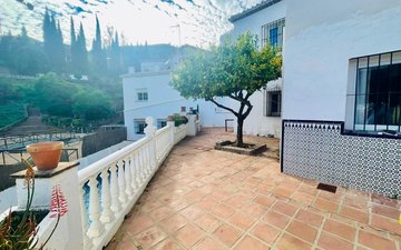 Property slide 4