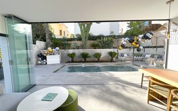 Property slide 10