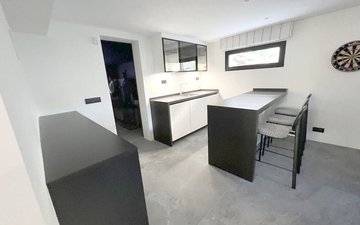 Property slide 20