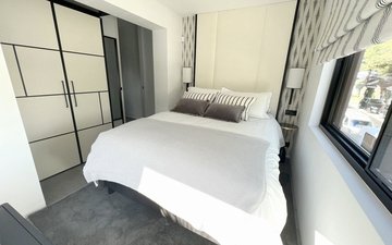 Property slide 17
