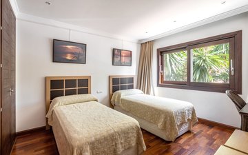Property slide 19