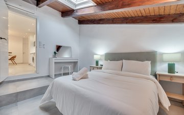 Property slide 39
