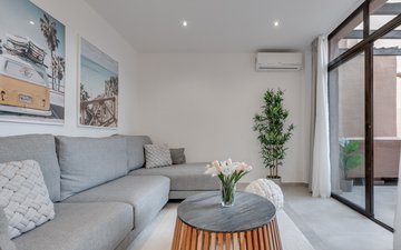 Property slide 32