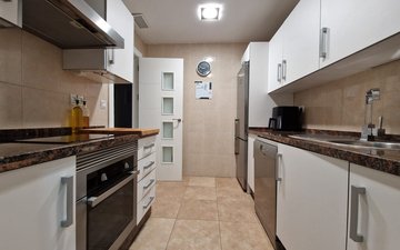 Property slide 10